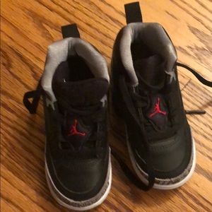 Jordan 3 retro toddler size 8c